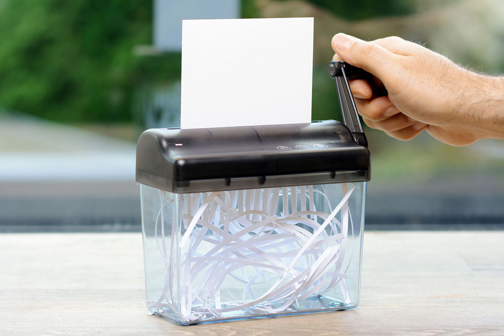 Top 7 risks of not shredding important documents