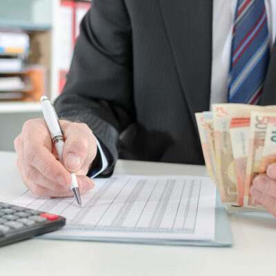 10 things to consider before making an investment