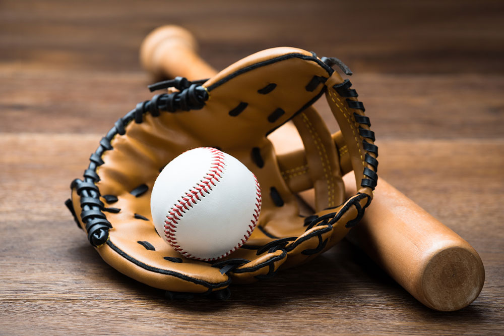 A Beginner’s Guide to Different Types of Sports Memorabilia